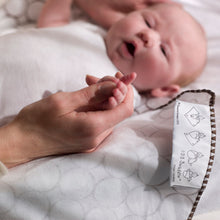Load image into Gallery viewer, Organic Ultimate Swaddle Blanket - Mod Circle (5680024256664)