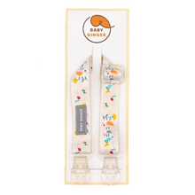 Load image into Gallery viewer, Bib Holder Clips - Tweety Tweet (6259327139992)